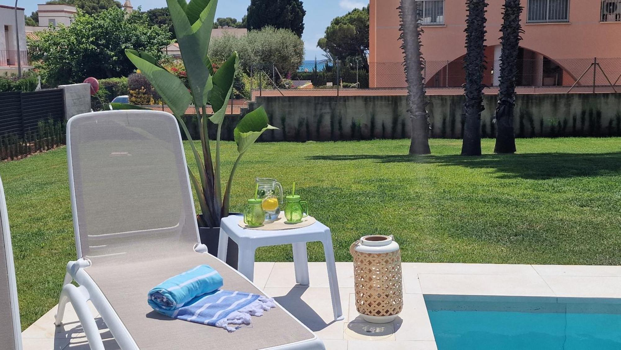 Exclusiva Villa, Lujo Y Descanso เบนิสกัสซิม ภายนอก รูปภาพ